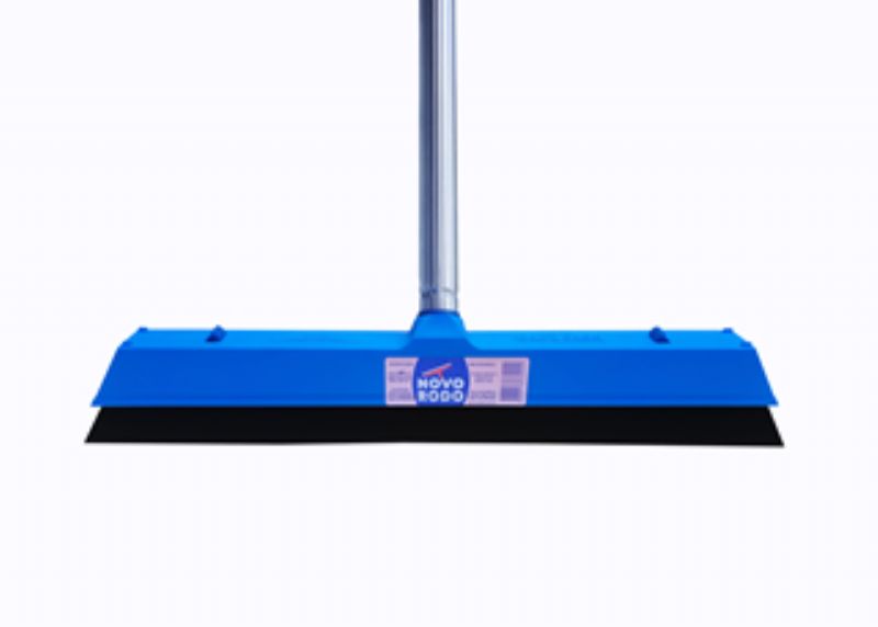 RODO PL�STCO DE 40CM E CABO DE AL�MINIO  - NOVO RODO